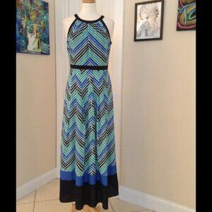 👍Ann Taylor Cutaway Shouler Dress (THUMBSUP)